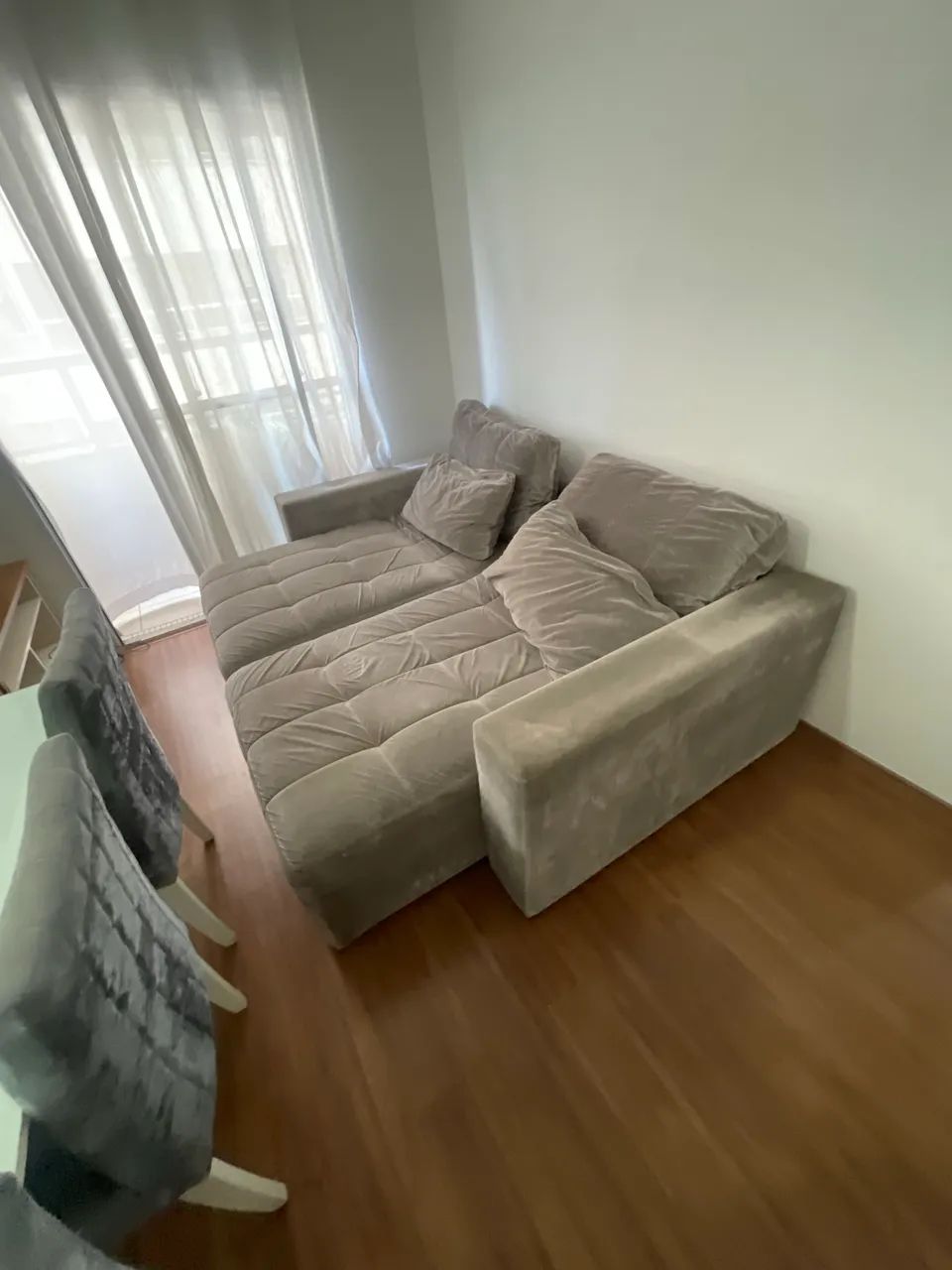 Sofá-Cama 2,30m Bege/Cinza Claro - Confortável e Espaçoso - Foto 3