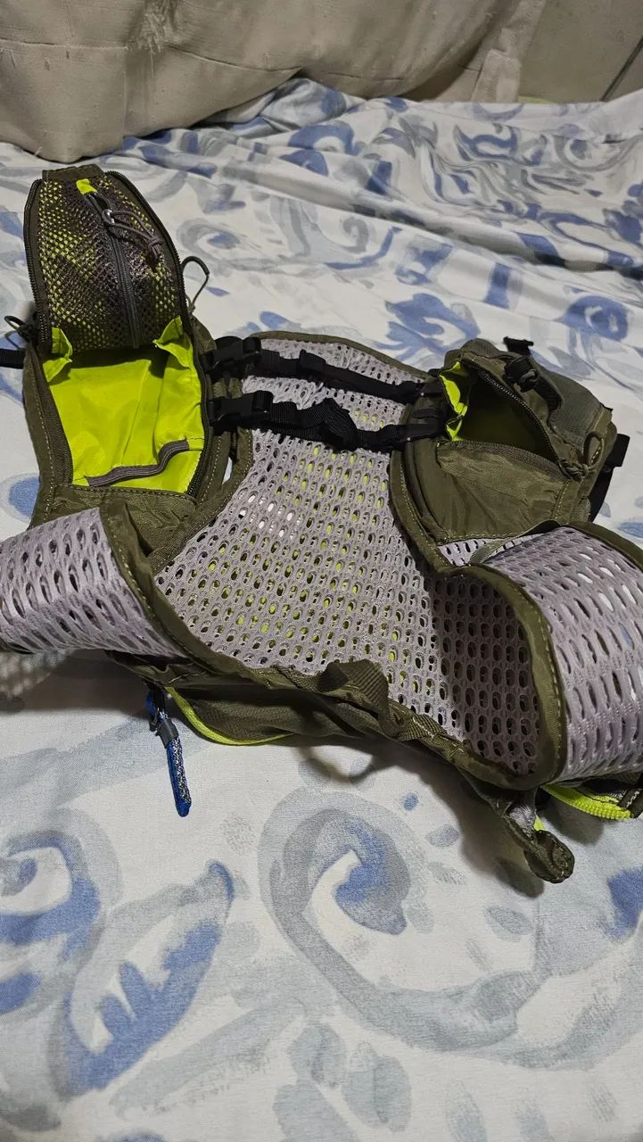 Mochila de hidratação Camelbek (com reservatório 1,5L) - Foto 4