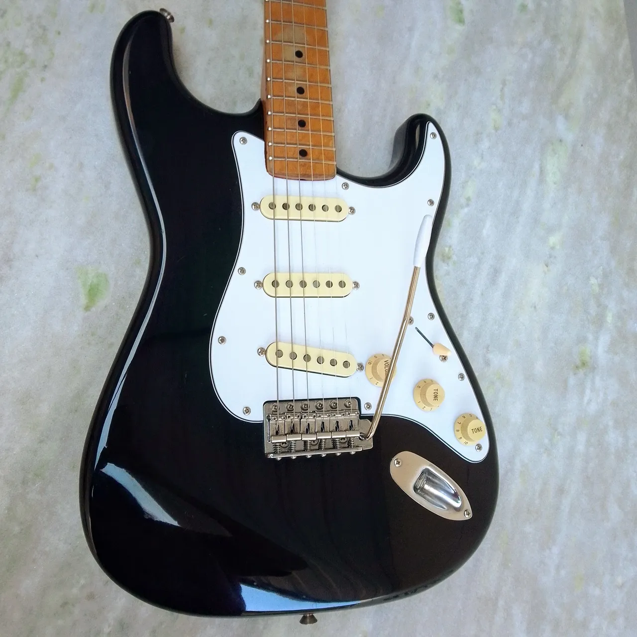 Guitarra Edwards by ESP E-LP 98 LTC Japonesa (7.999 só esse mês