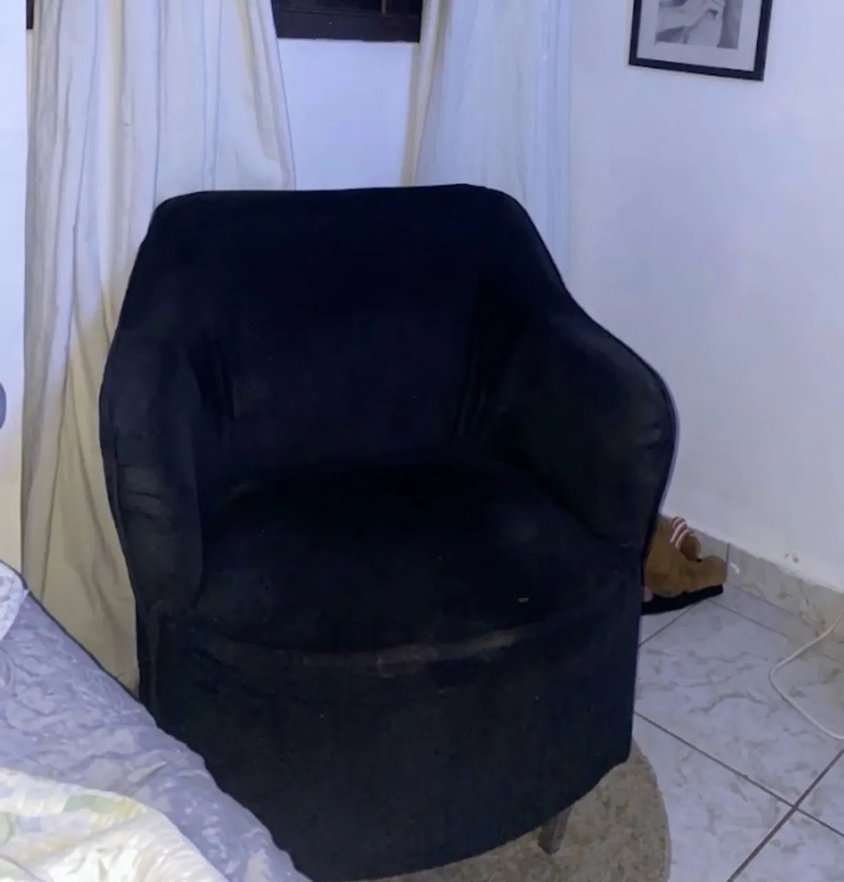 Poltrona veludo preta 