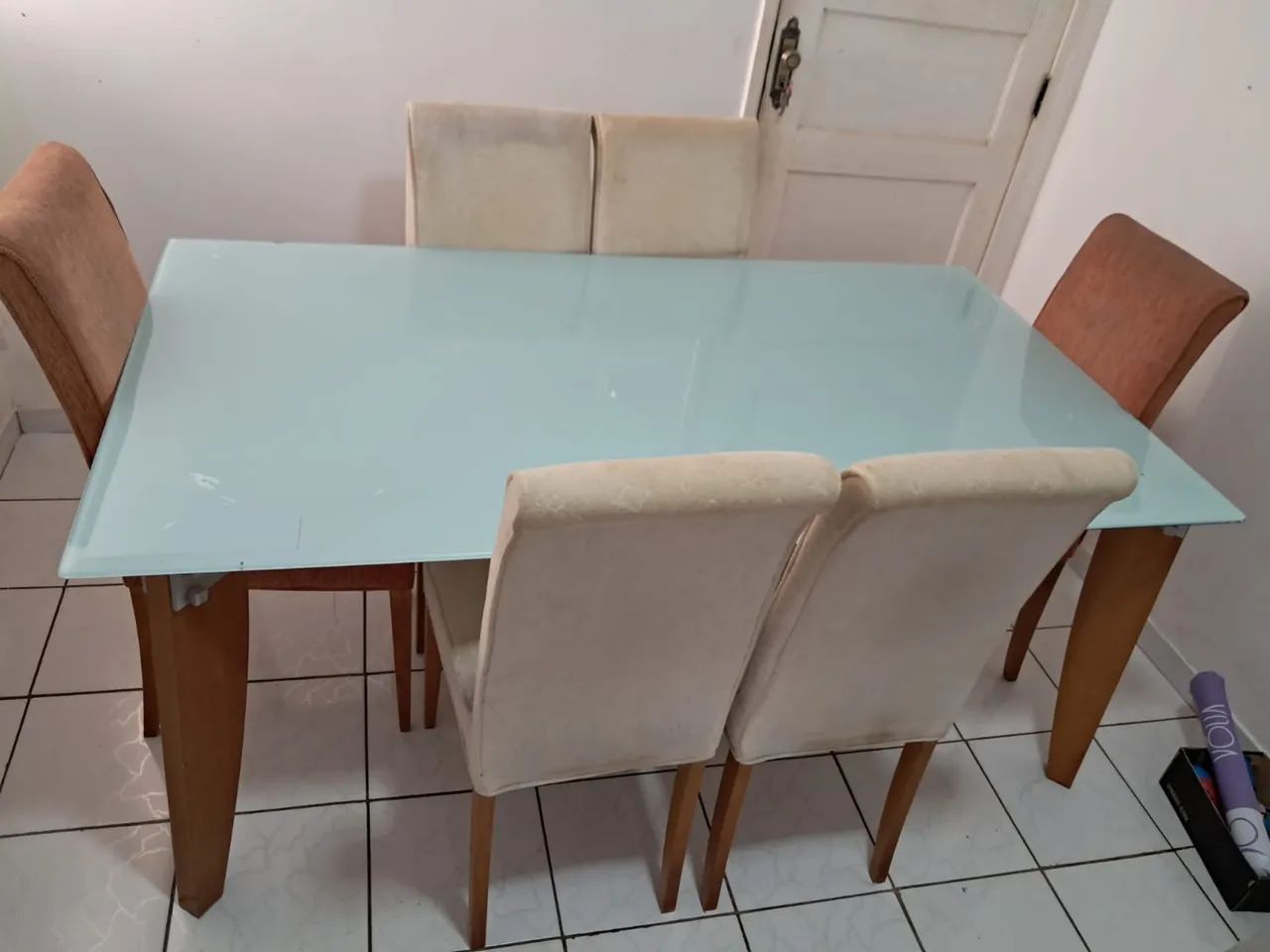 Mesa de Jantar com Tampo de Vidro + 6 Cadeiras - Foto 2