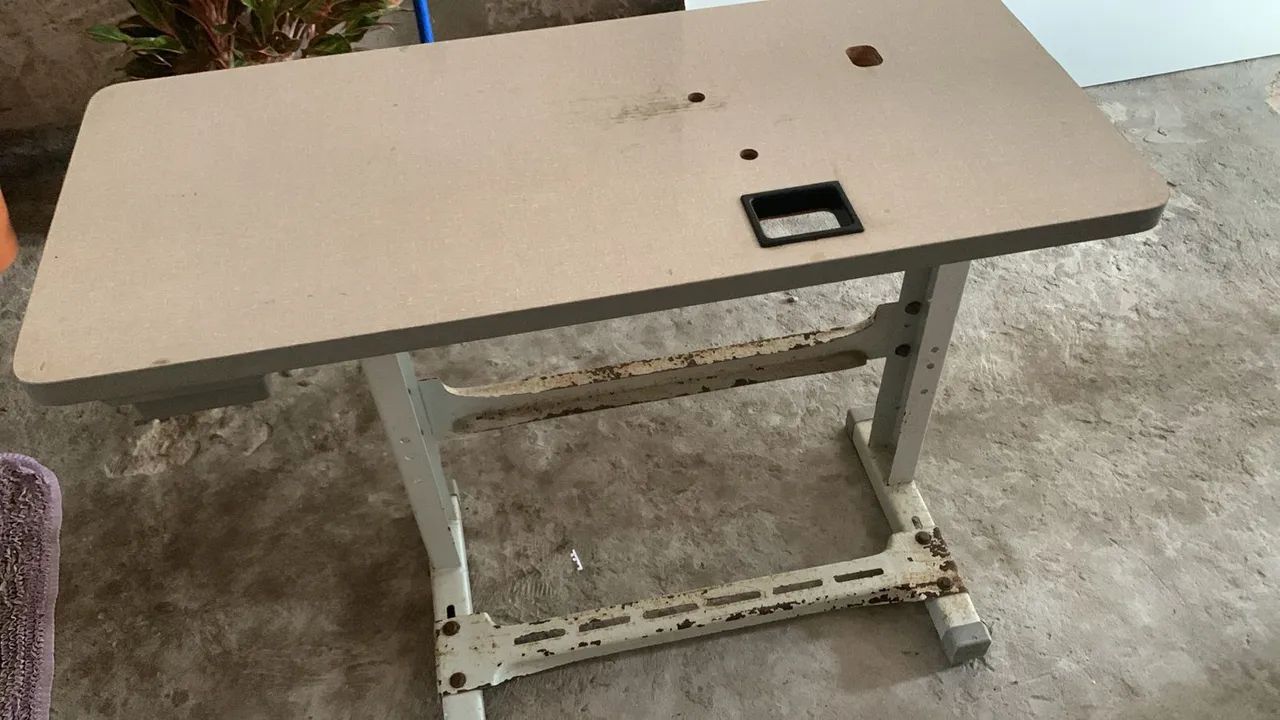 Mesa Escritório/Costura