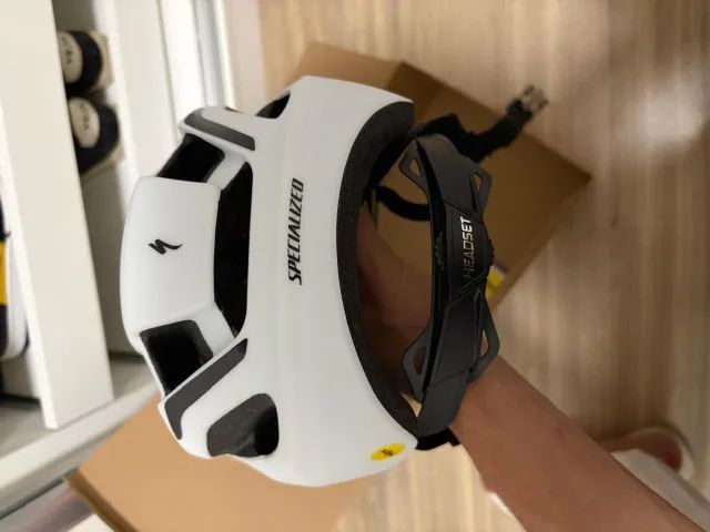 Capacete Specialized Align II c/ Mips - Branco. - Foto 3