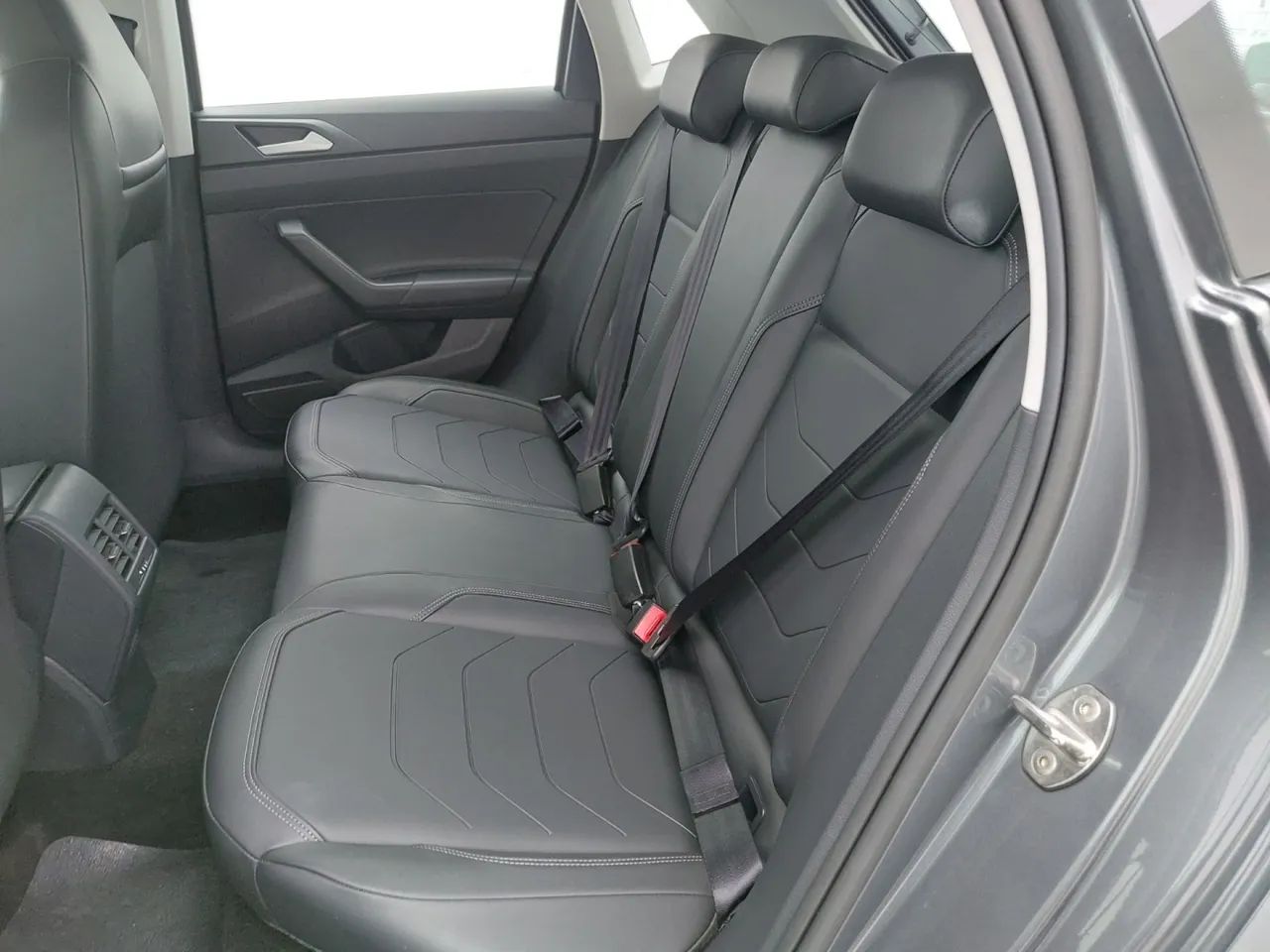 Volkswagen Polo Highline 170 TSI 1.0 Flex 12V Aut., foto 17 de 18