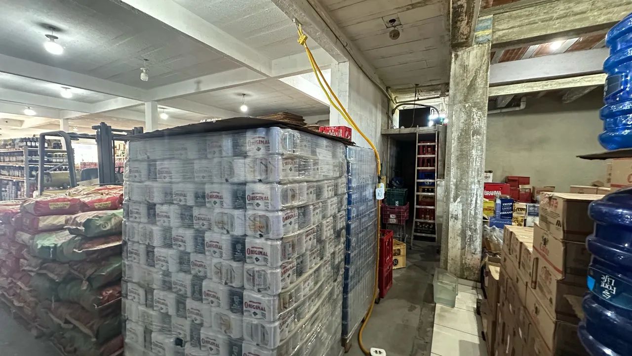 VENDO DISTRIBUIDORA DE BEBIDAS  - Foto 5