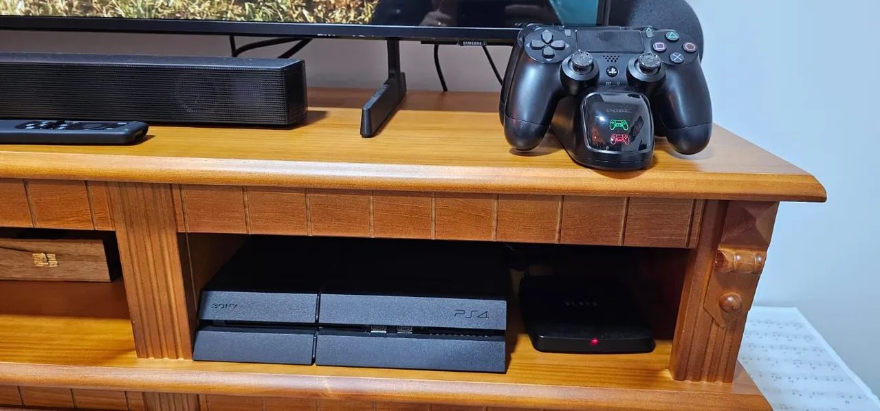 PS4 com Volante Ferrari - Foto 4