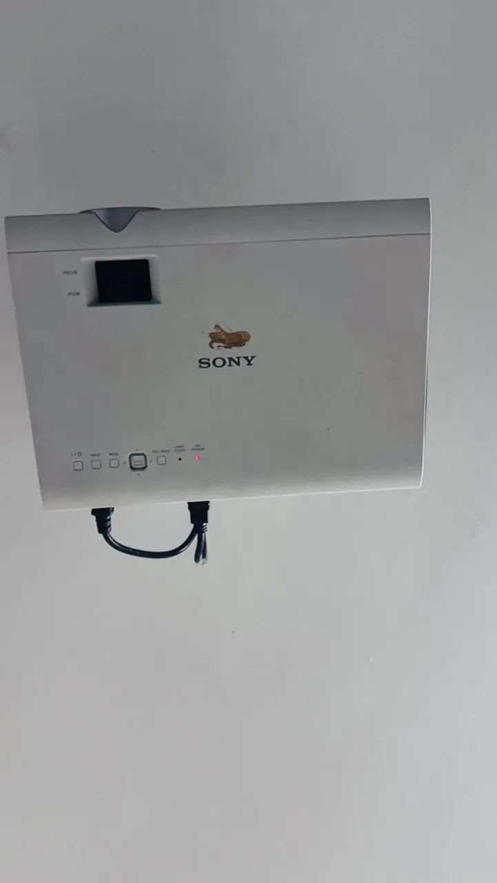 Projetor Sony HD perfeito - Foto 4