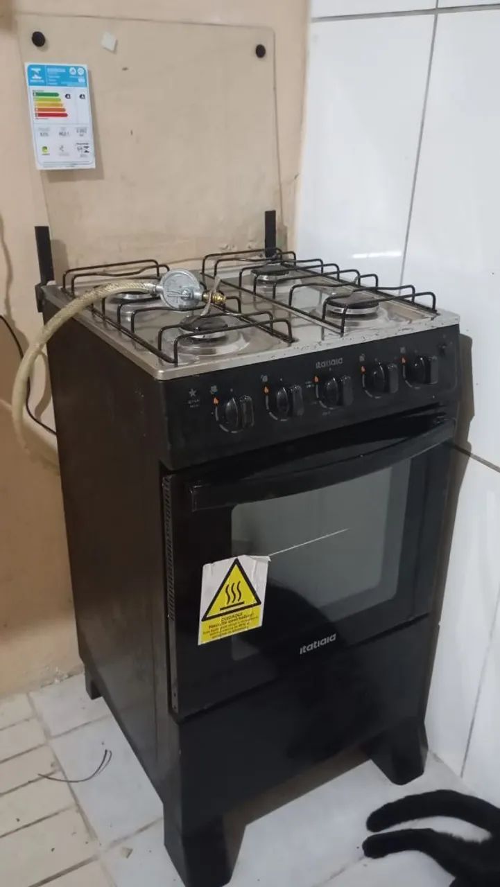 - Fogão Eletrico 4 Bocas