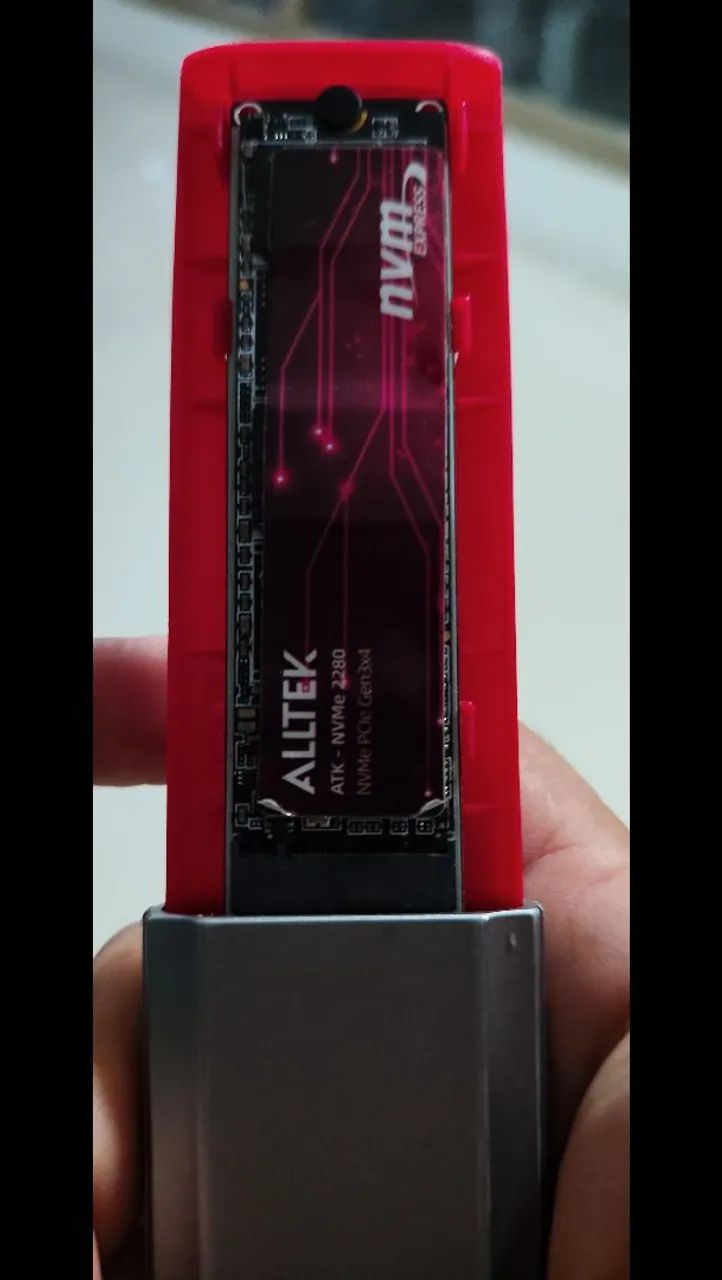 Ssd NVME 500gb com Caser