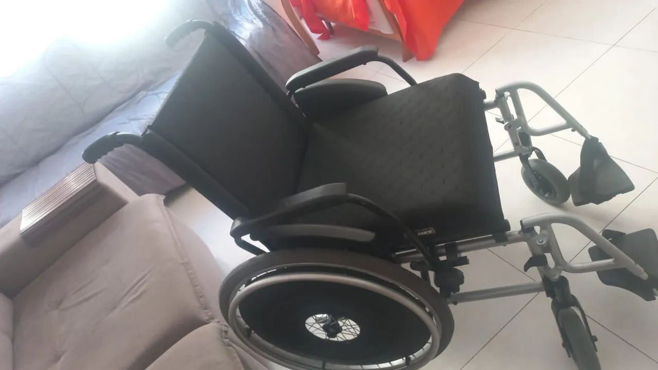 Cadeira de Rodas ortobras 