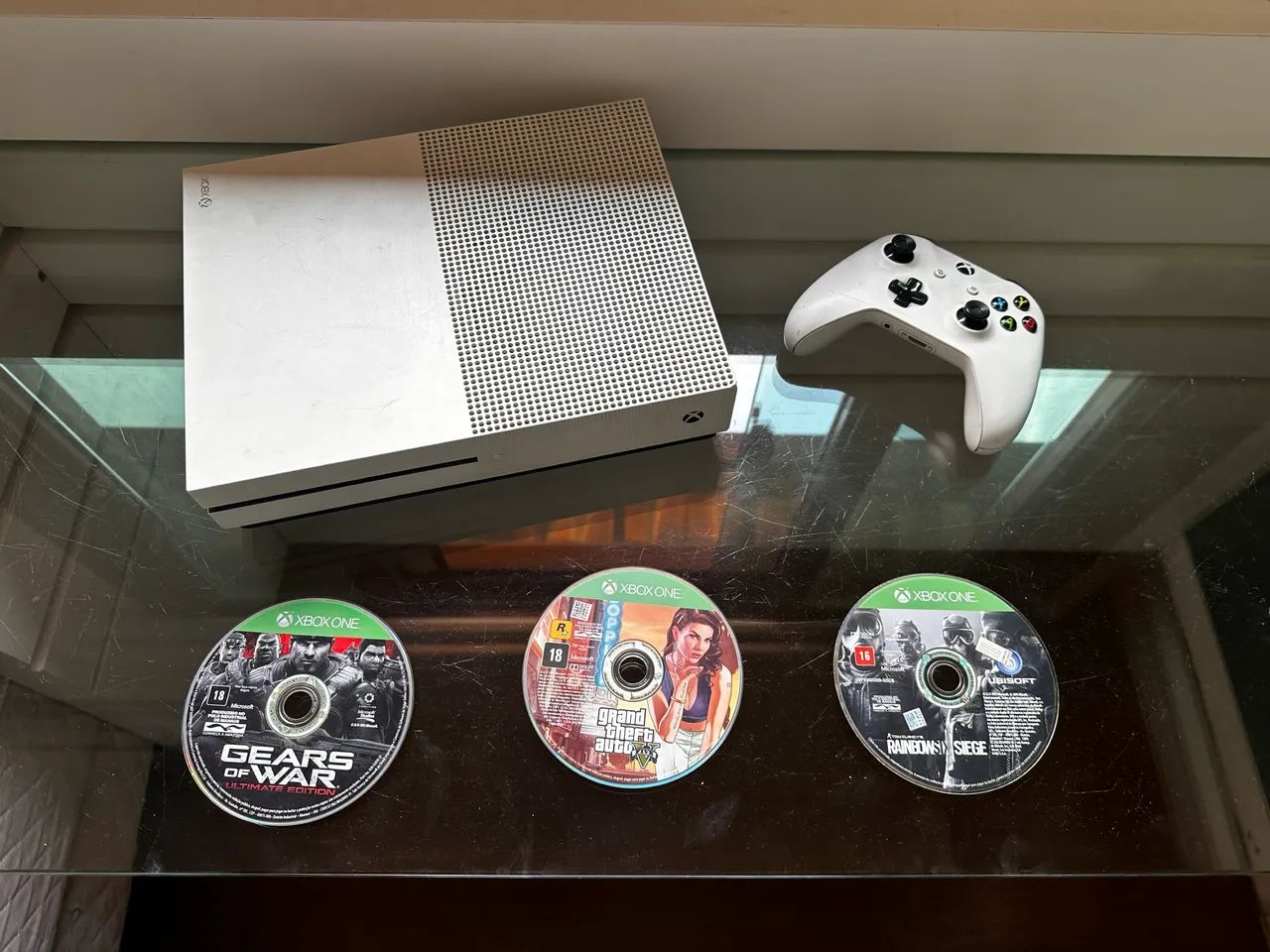 Xbox One S