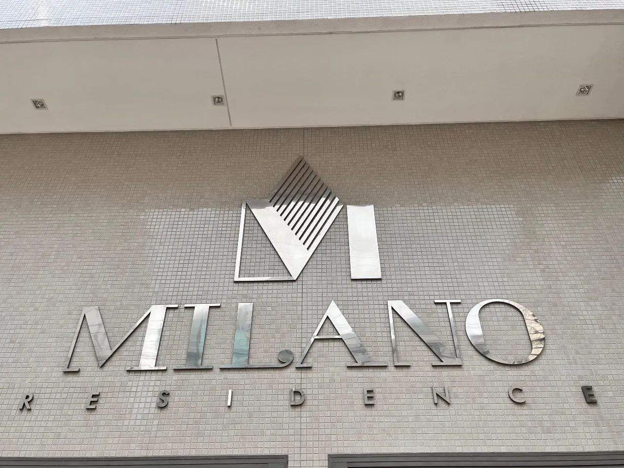 Apartamento com 4 suítes no Edifício Milano na Meia Praia, Itapema - Foto 4