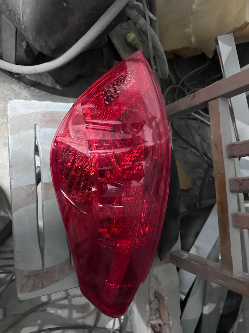 Lanterna direita PEUGEOT 308 