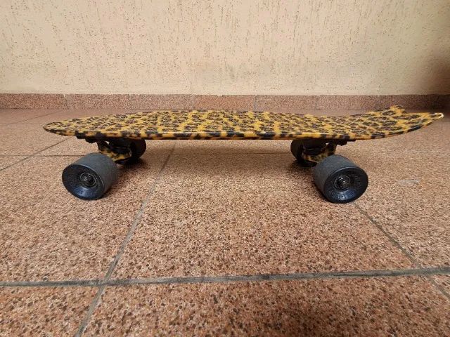 Skate completo Globe Bantam Graphic ST Leopard 23 pol x 6 pol - Foto 2