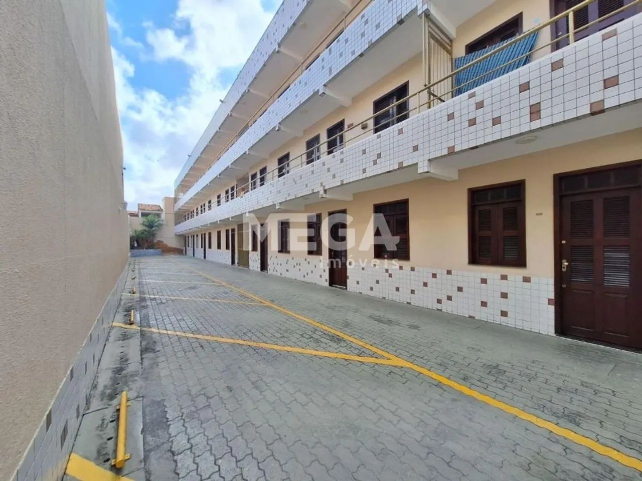 Apartamento com 2 quartos no bairro Montese em Fortaleza, CE - Foto 2
