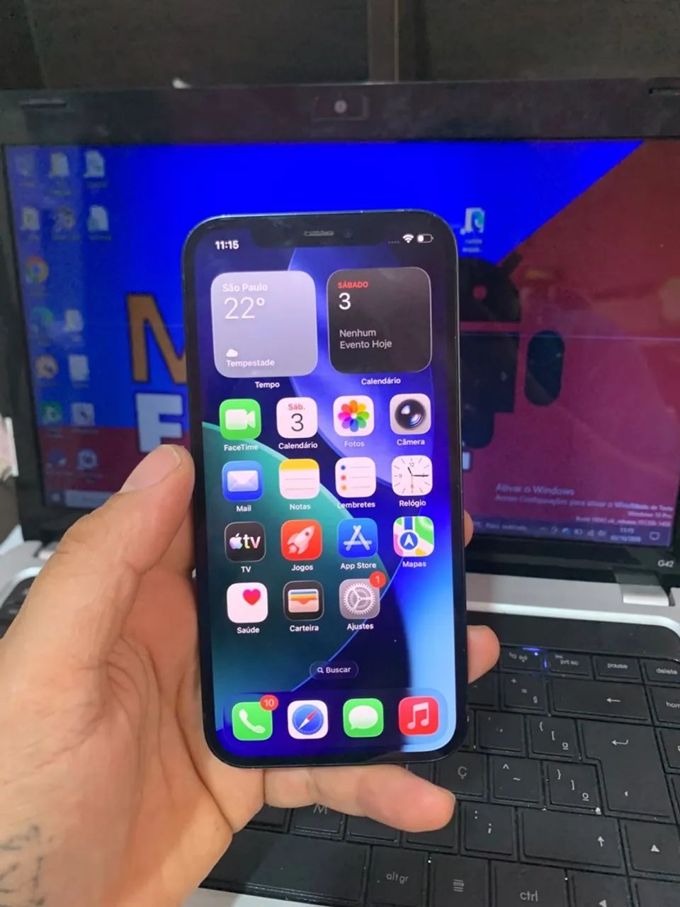 iPhone 12