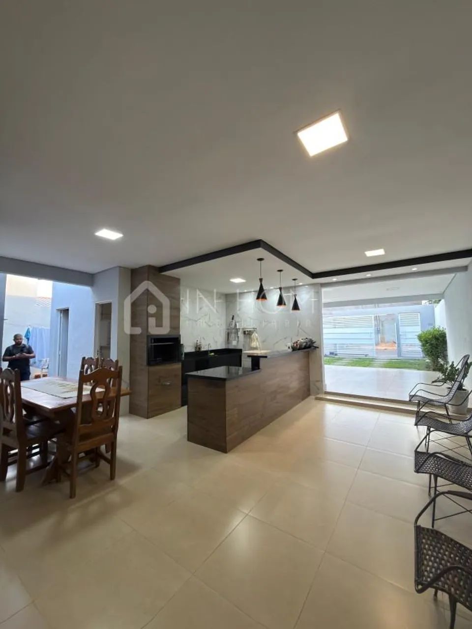 Casa toda reformada à venda | Cpa3,Setor1