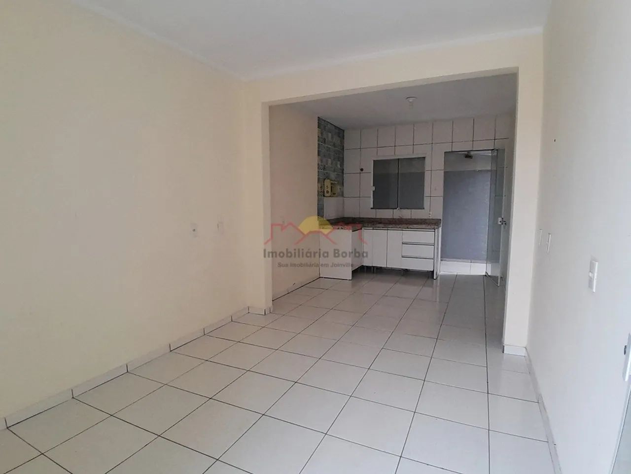Casa Geminada Semi Mobiliada 2 Quartos Centro - Foto 5