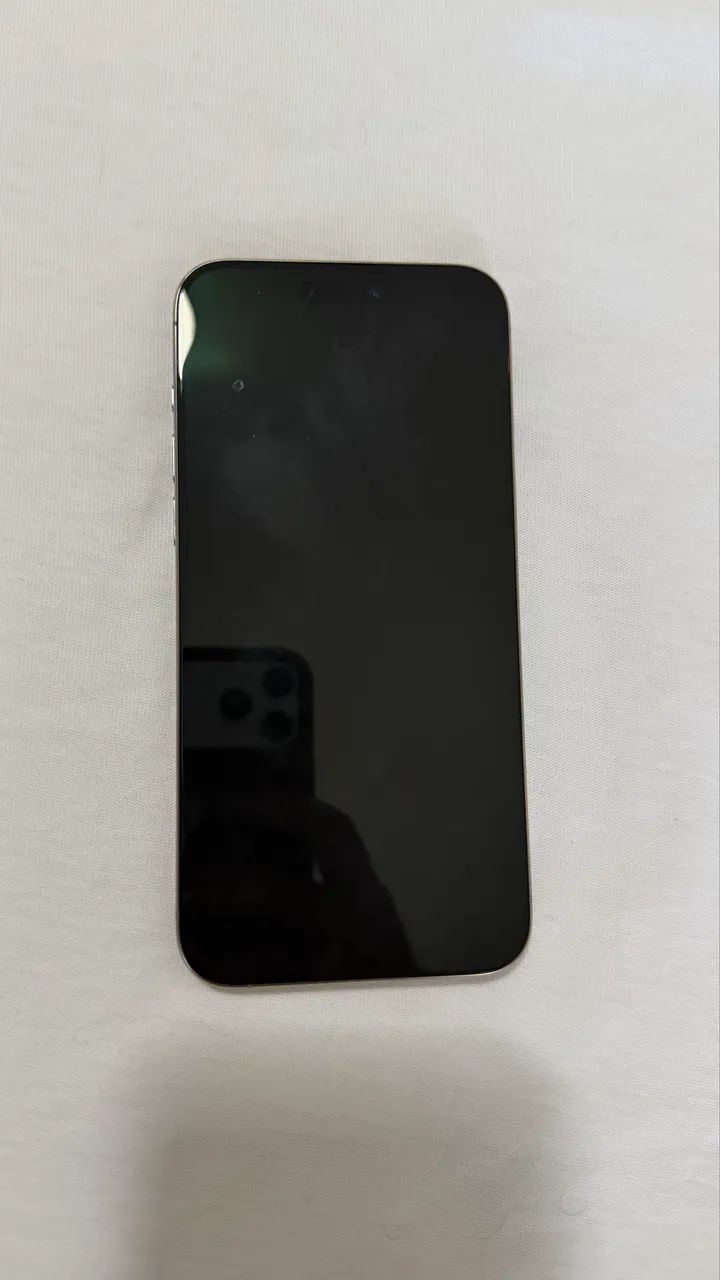 Vendo iPhone 15 pro max 256g natural titanium  - Foto 2