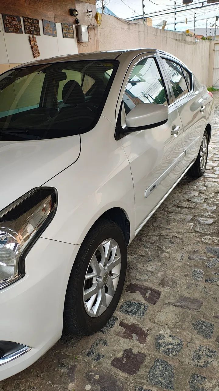Nissan Versa 2016