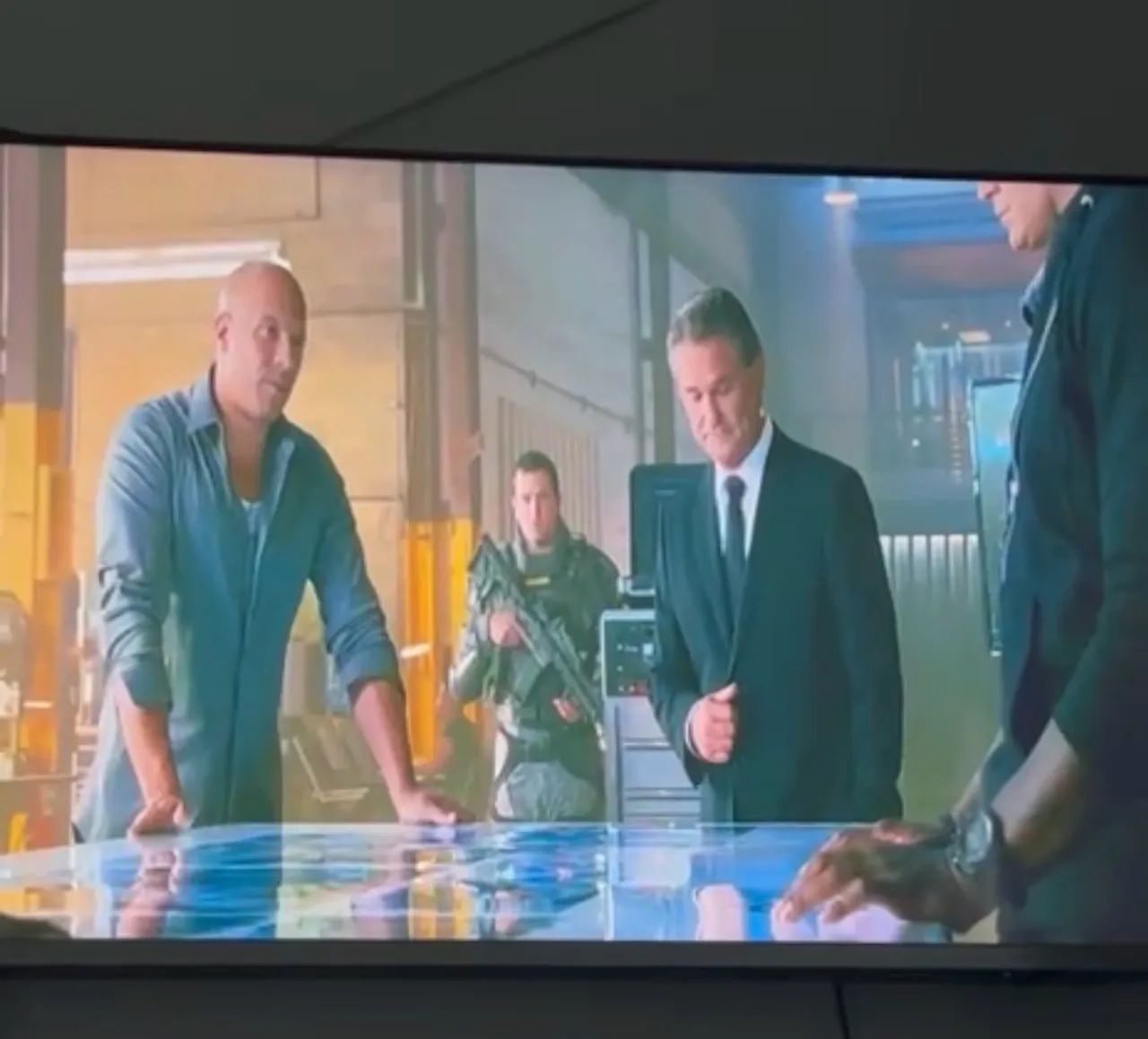 Smart TV AOC 50 polegadas 4K - 50U6305/78G - COM DEFEITO - Foto 3