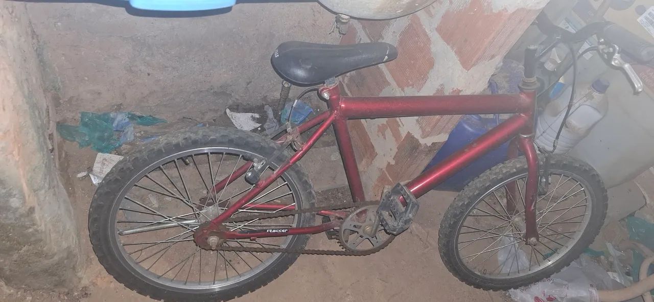 Bicicleta infantil semi nova - Foto 2
