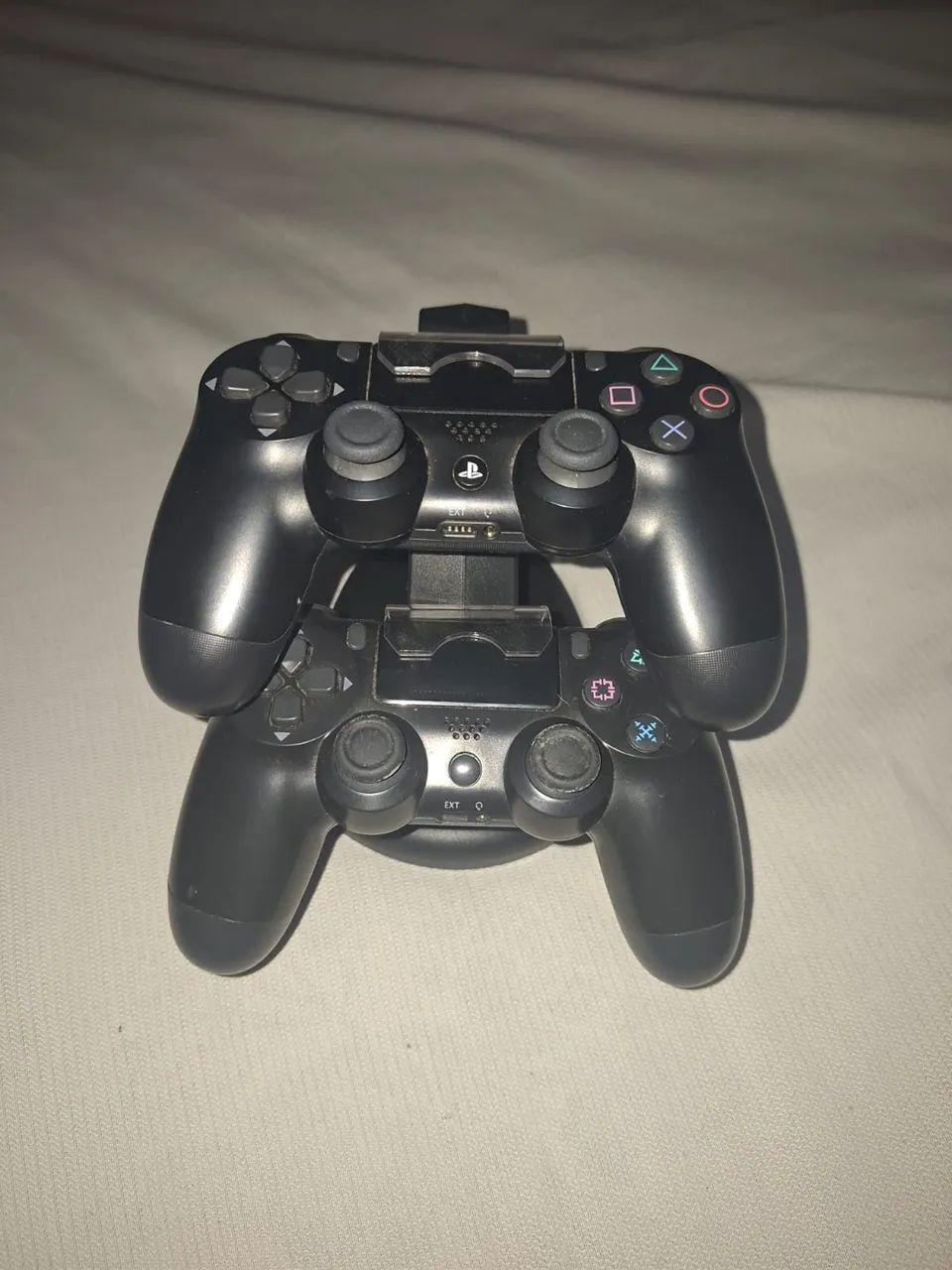 Ps4 slim 1T