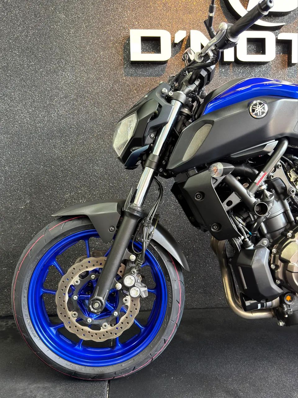 YAMAHA MT 07 - 2024 - Foto 2