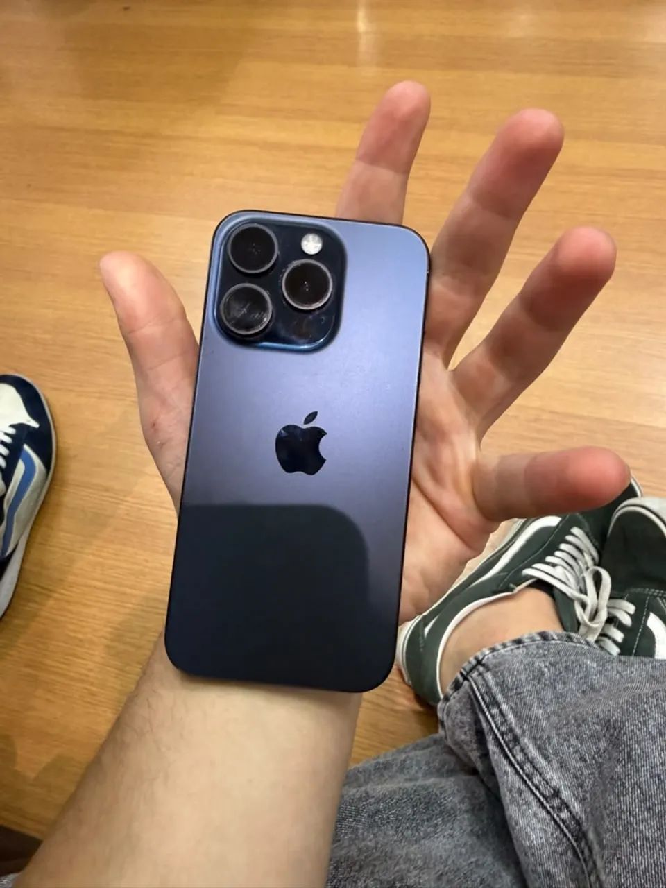 IPHONE 15 PRO 128gb TOP