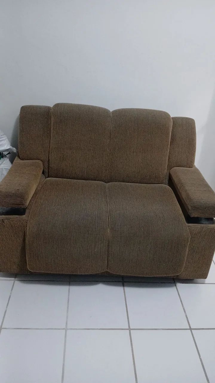 Sofá 2 lugares  65704309559681120