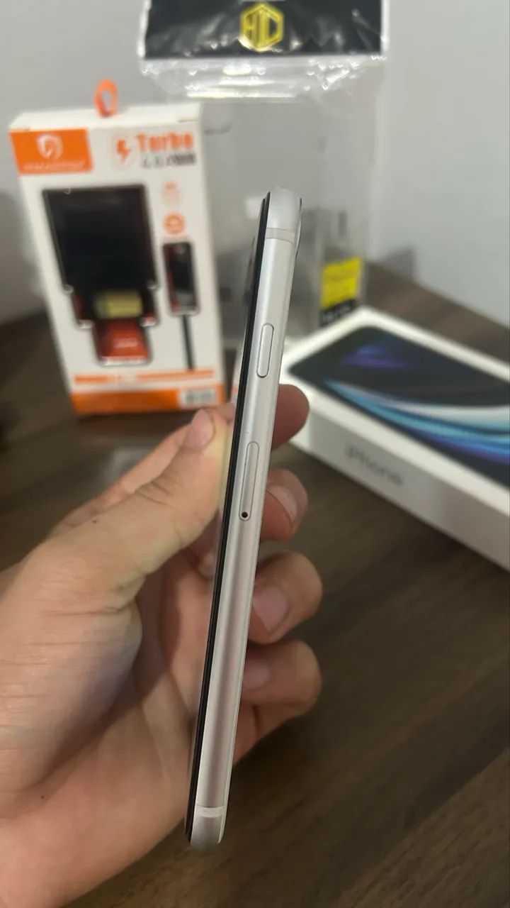 iPhone SE 2 geração 64gb - Foto 2