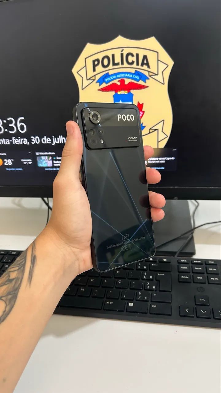 CELULAR SEMI NOVO