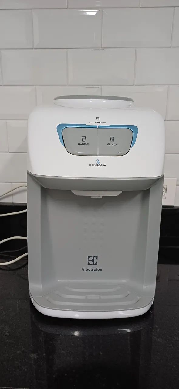 Bebedouro de água Electrolux Elétrico