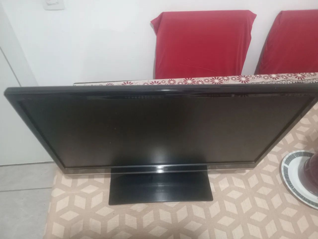 Vende-se um Tv LG de 20 polegadas, funciona como monitor tbm  - Foto 3