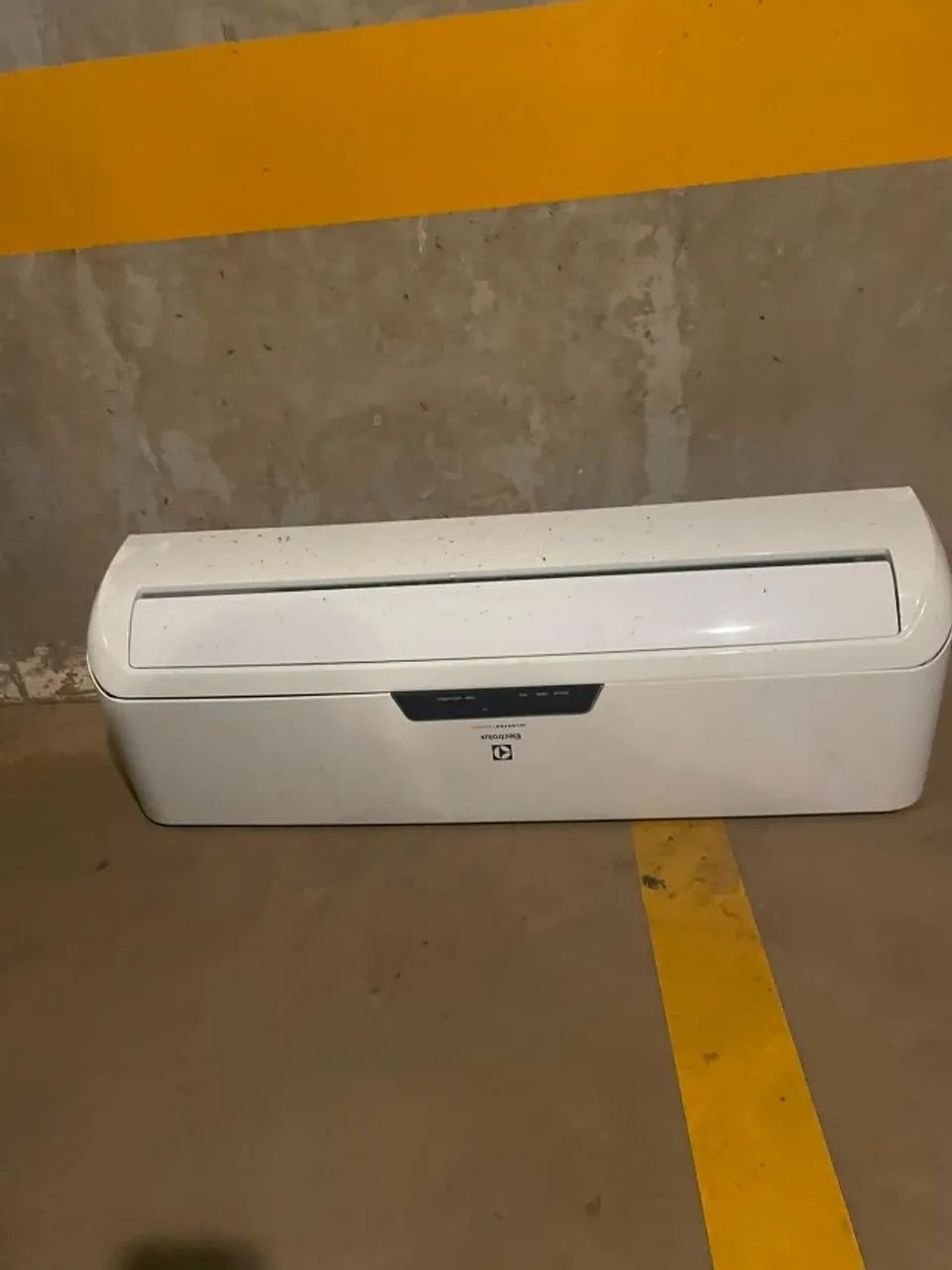 Ar Condicionado Electrolux c/defeito