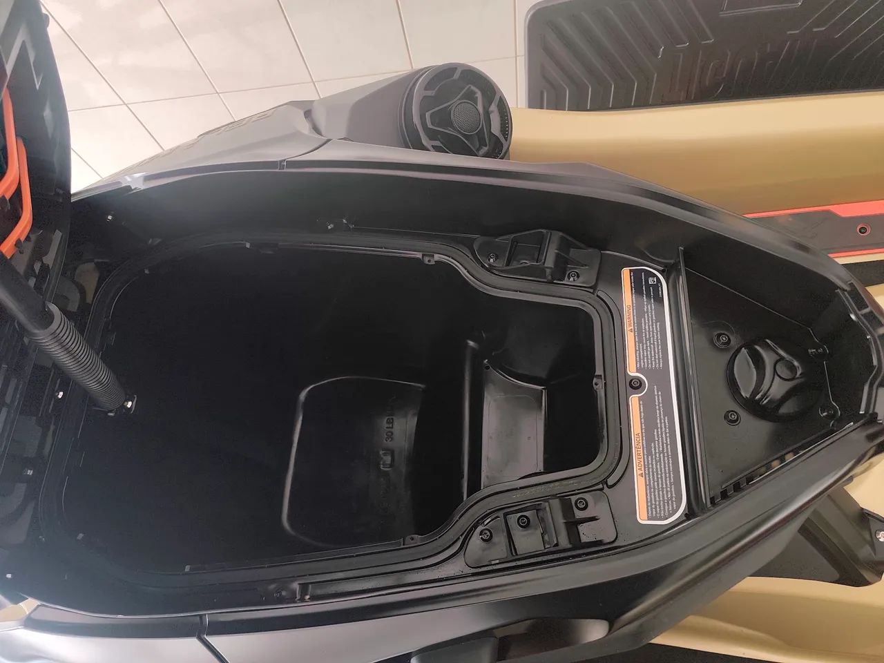 Sea-Doo RXT-X 325 - 2025 - Foto 9