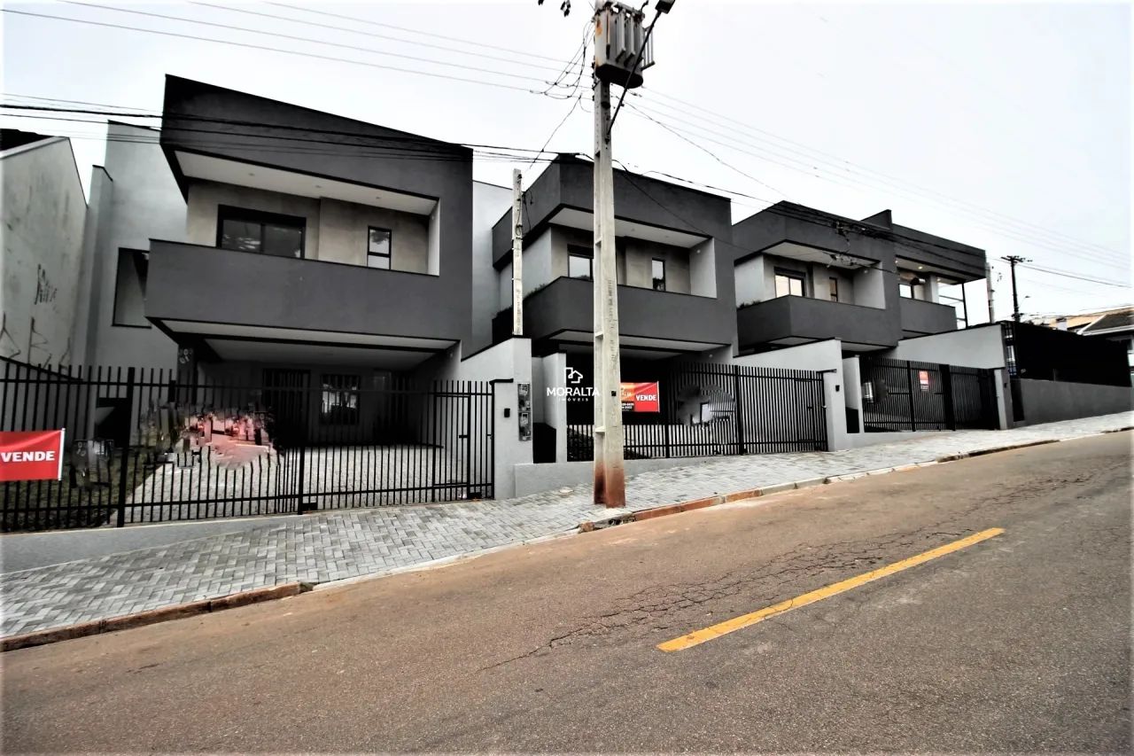 Excelente Sobrado com 03 Suites no Aristocrata
