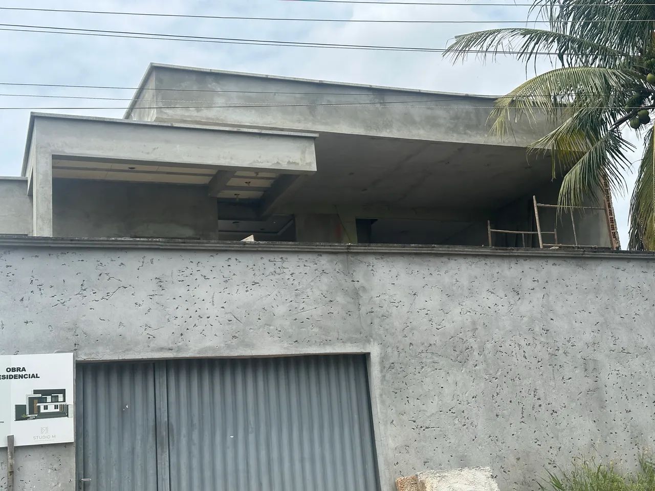 Excelente sobrado coberto mais de 43o metros