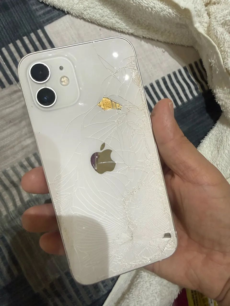 iPhone 12