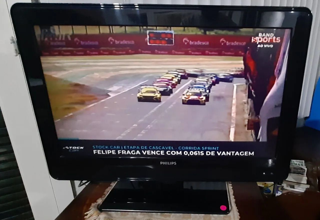 TV Philips 32 polegadas - Foto 2