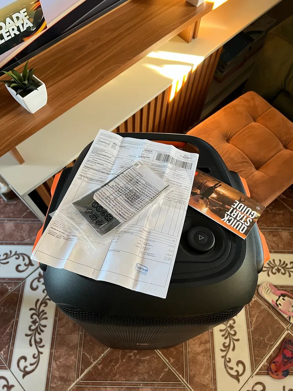 Jbl PARTYBOX 710w nova com nota fiscal e manuais  - Foto 5