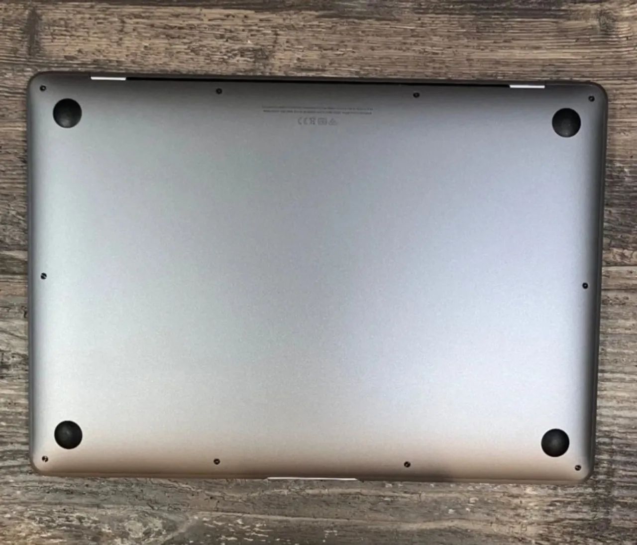 MacBook Air M1 8GB 256GB - Foto 4