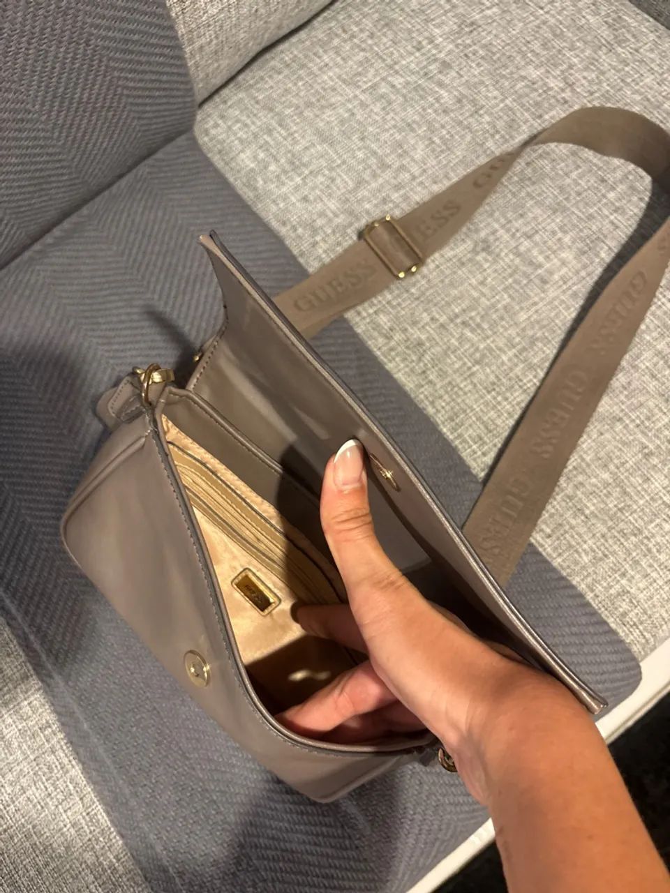 Bolsa Guess - Foto 2