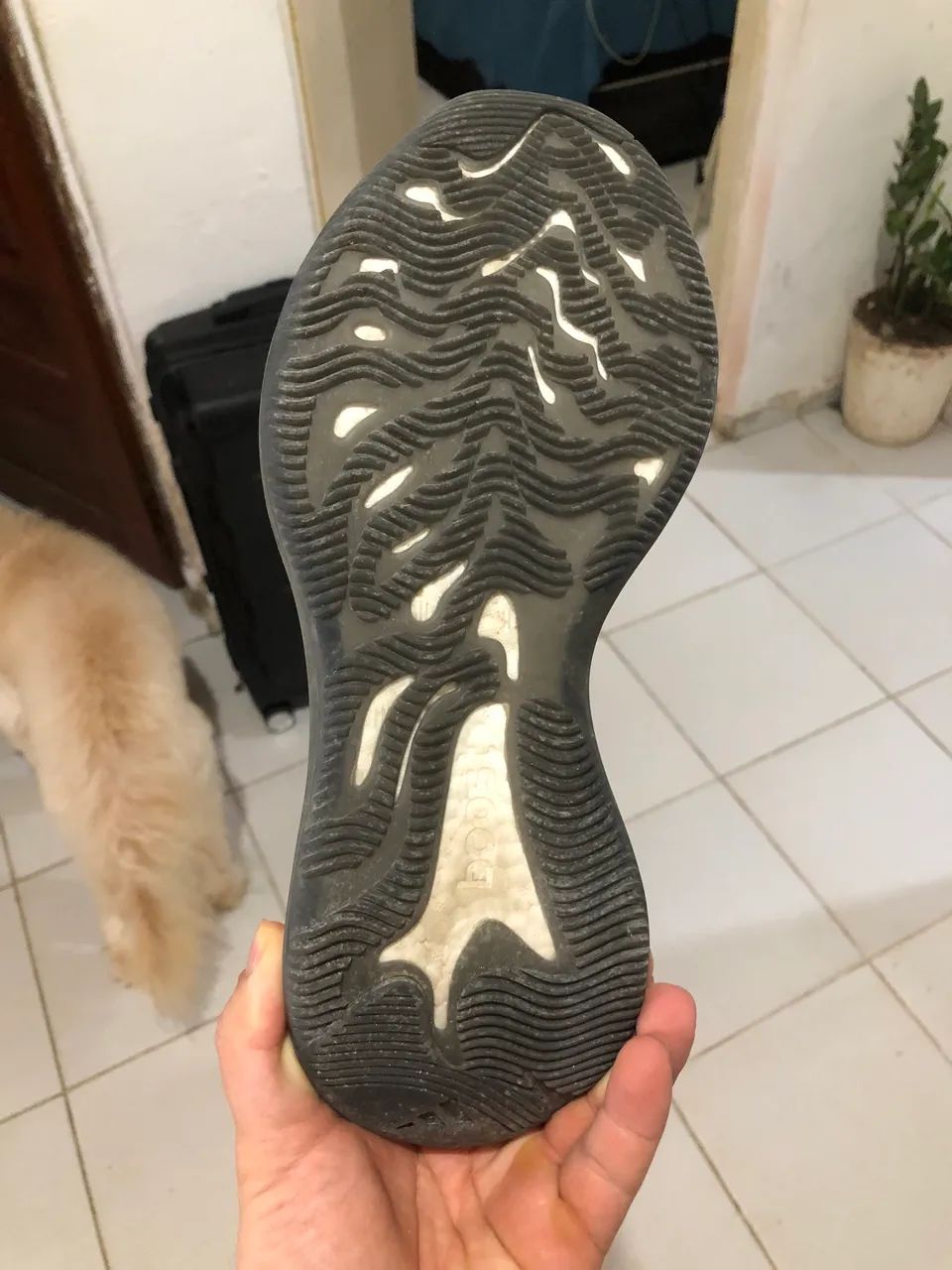 Tênis Adidas Yeezy Boost 380 Hylte - 42BR - Foto 2