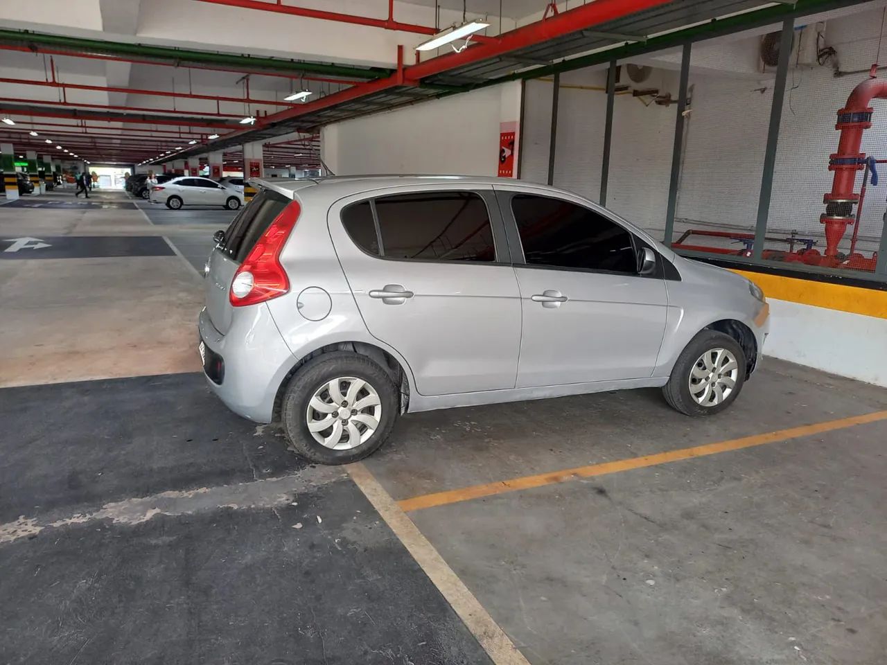 Fiat Palio Attractive 1.0 EVO Fire Flex 8V 5P 2015 - Foto 7