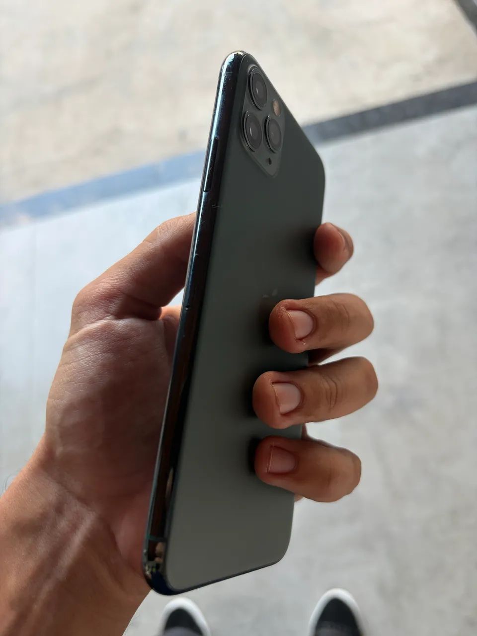iPhone 11 Pro Max 64g  - Foto 2