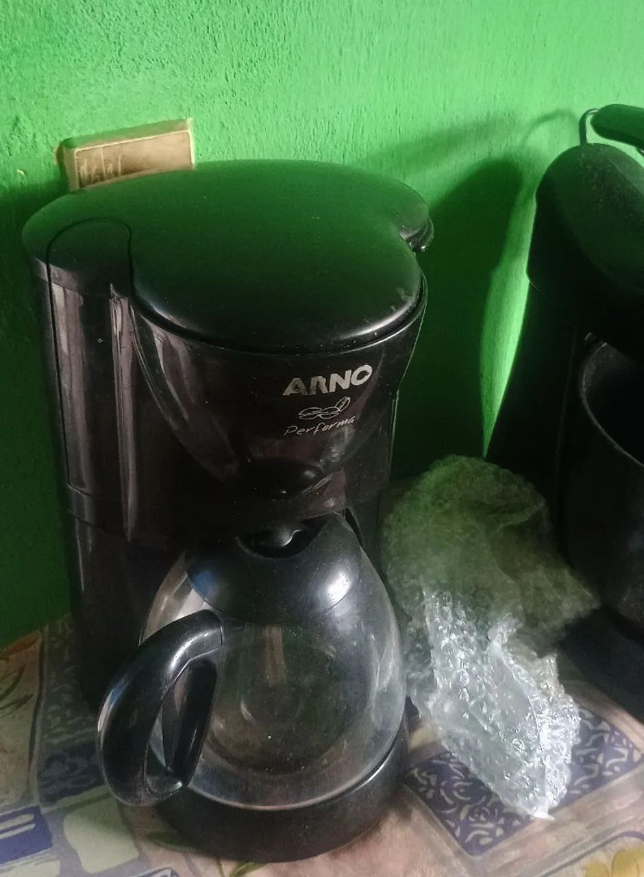 Cafeteira+ batedeira funcionando normalmente  - Foto 4
