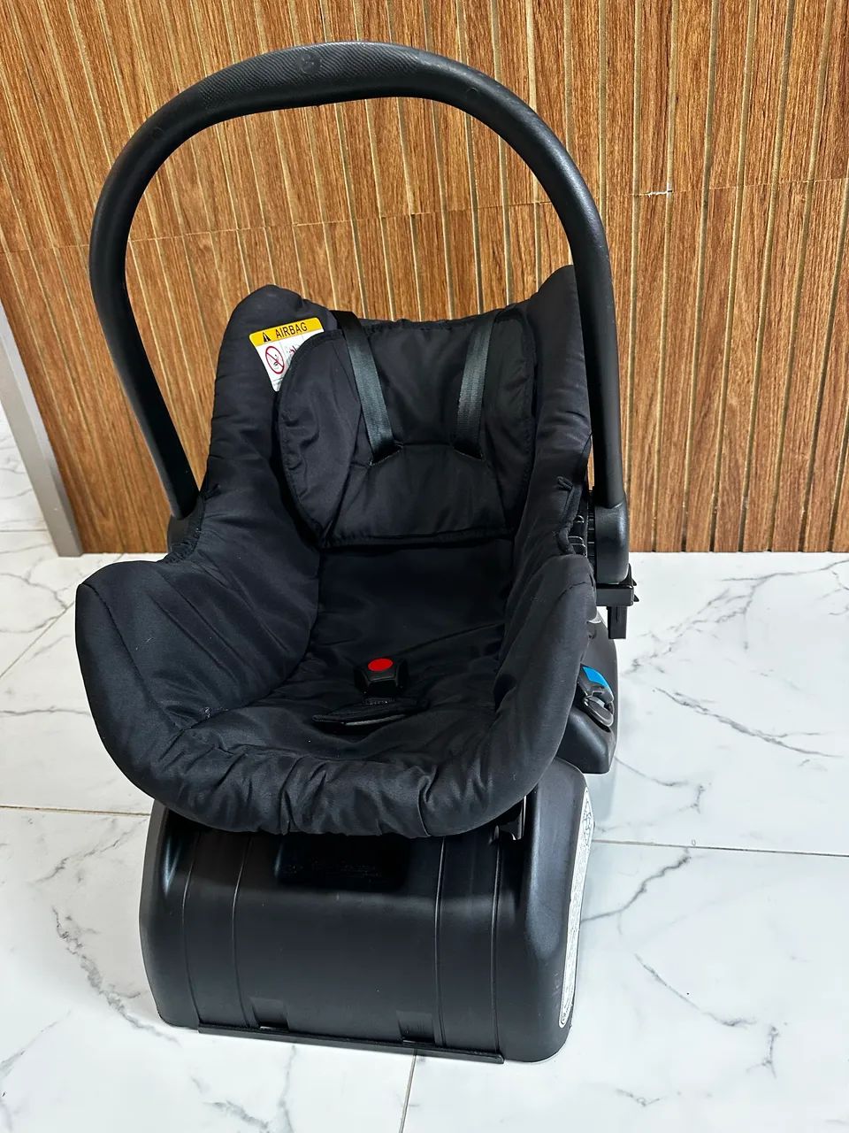 Vendo bebê conforto com base  - Foto 5
