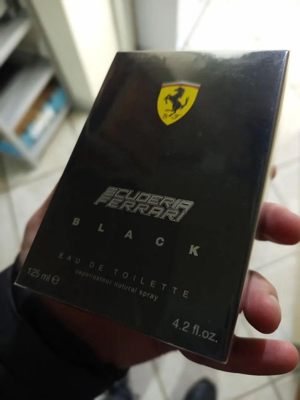 Eua de toilette Ferrari Black perfume  - Foto 2