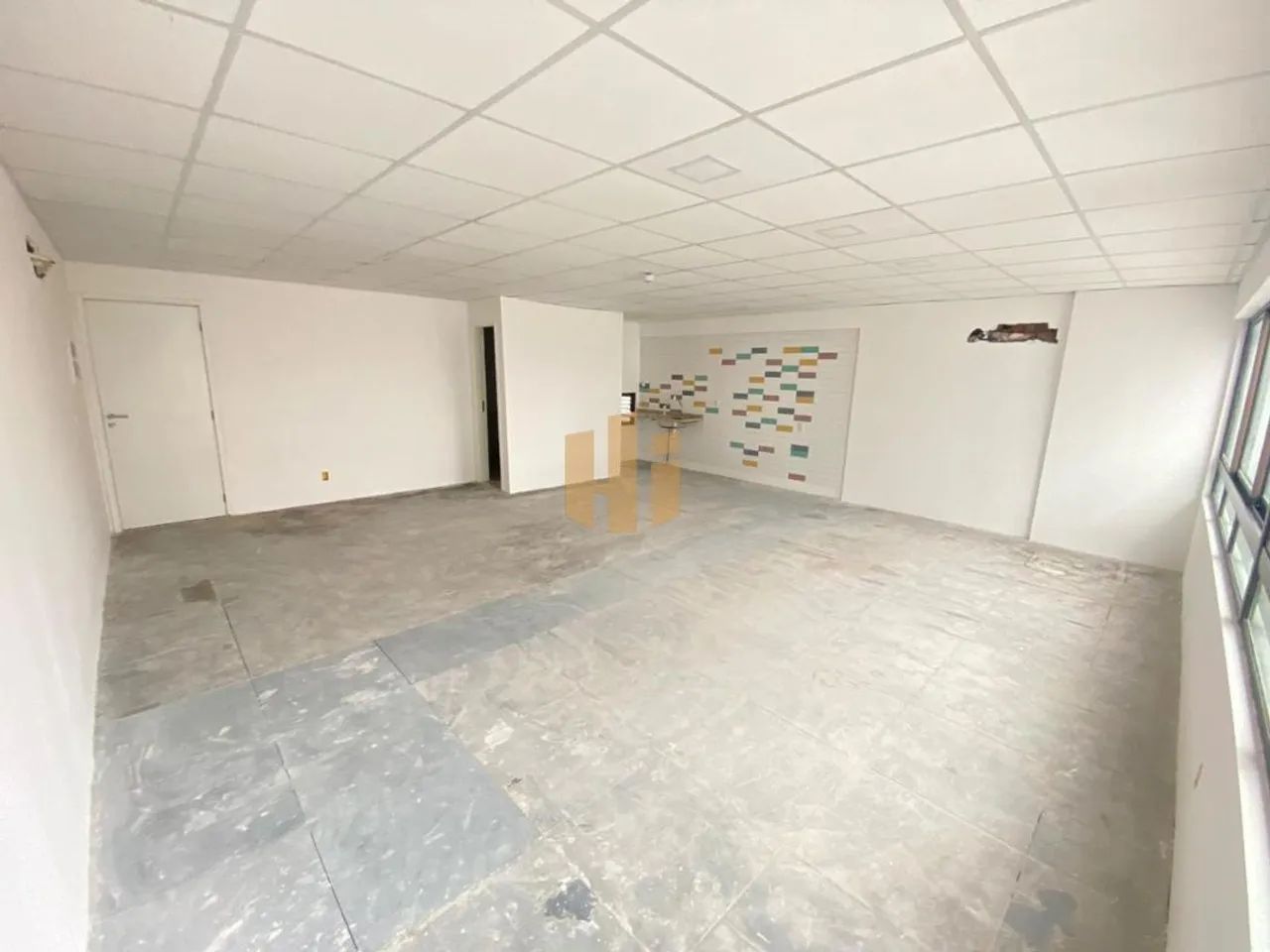 Sala comercial super bem localizada na Estrada do Arraial - Foto 5